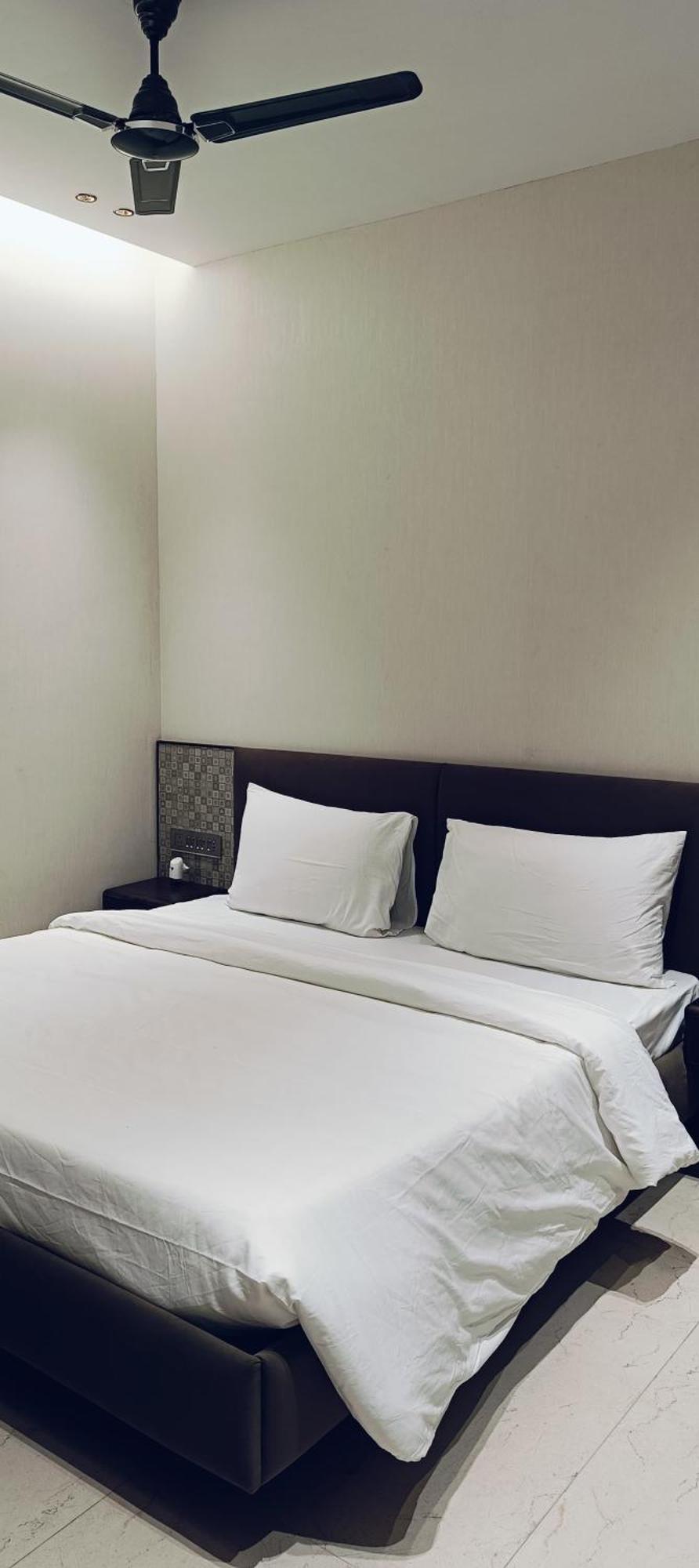 Hari Om Residency 800 Meters From Ram Mandir Ayodhya Hotel Екстериор снимка