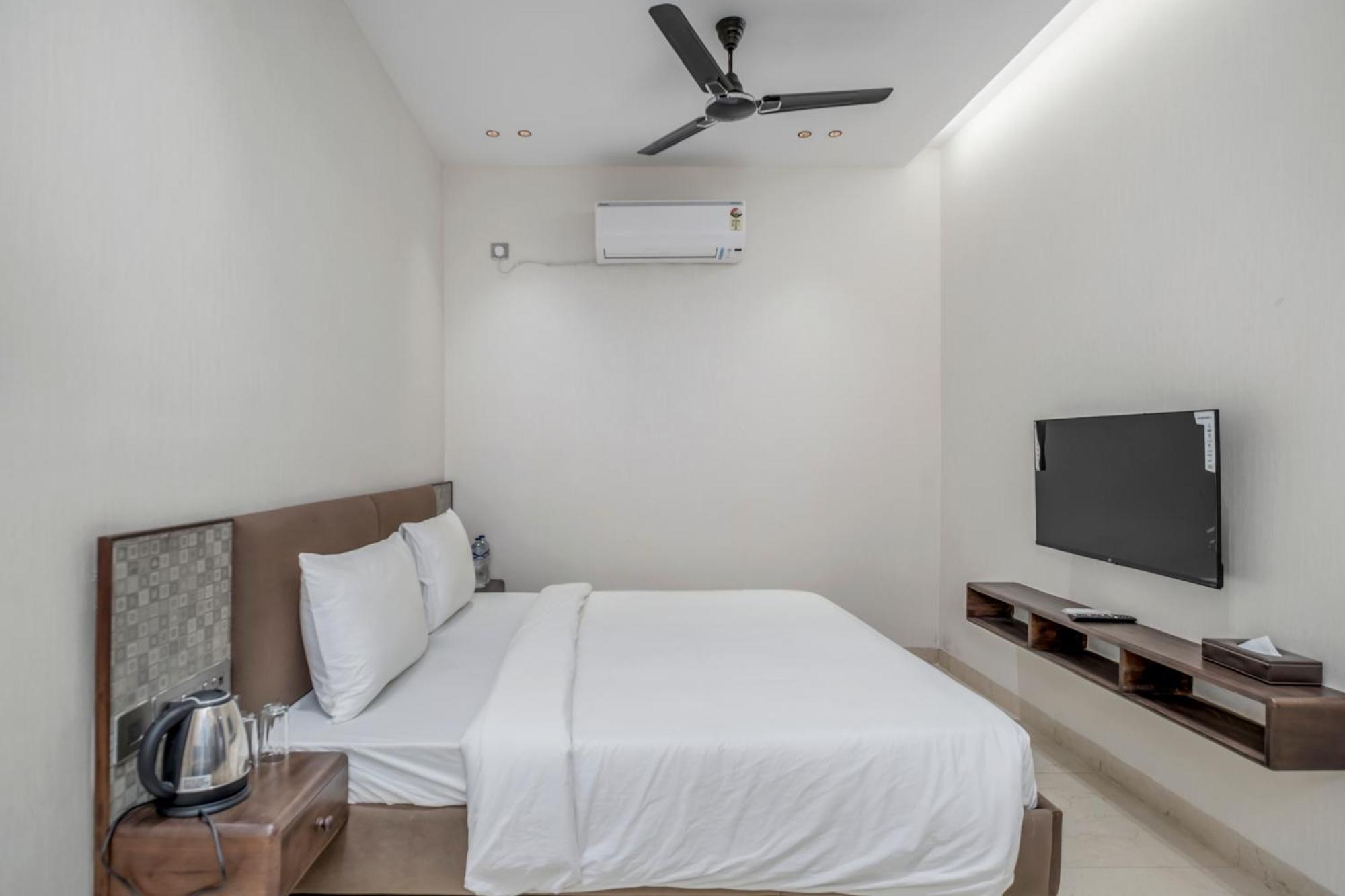 Hari Om Residency 800 Meters From Ram Mandir Ayodhya Hotel Екстериор снимка